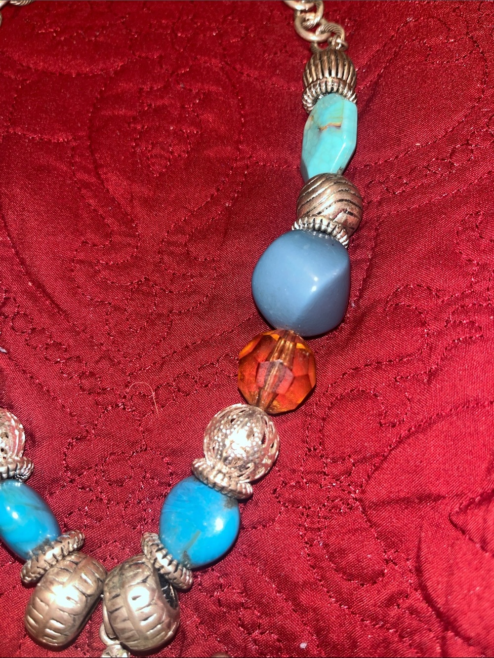 Gothic-motif meets Bohemian Flair Heart Wing Pendant Necklace - Picture 4 of 6